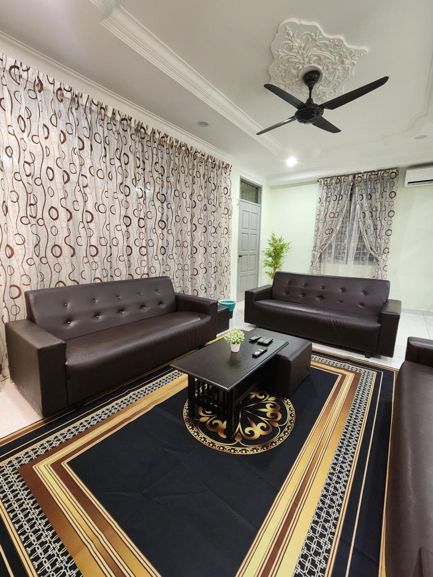 Galaxy Guest Home By Ipoh Maju Stay Exterior photo